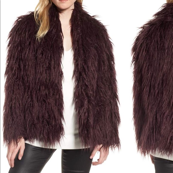 Trouve Jackets & Blazers - Trouve Shaggy Faux Fur Jacket - Burgundy